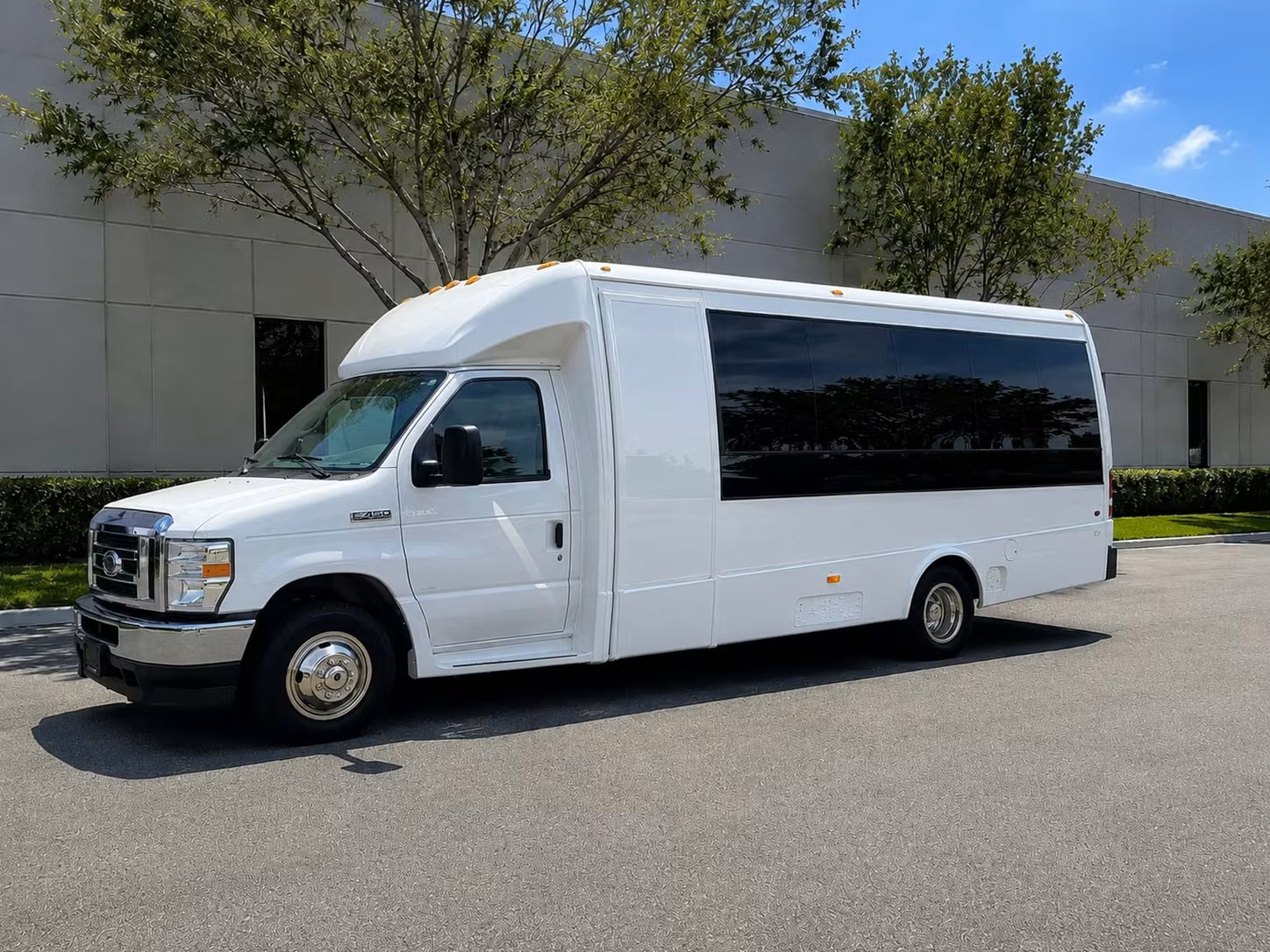18 passenger minibus